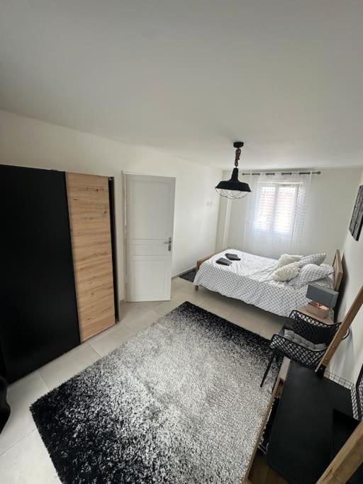 Luxueuse Neuve Avec Jardin Villa *